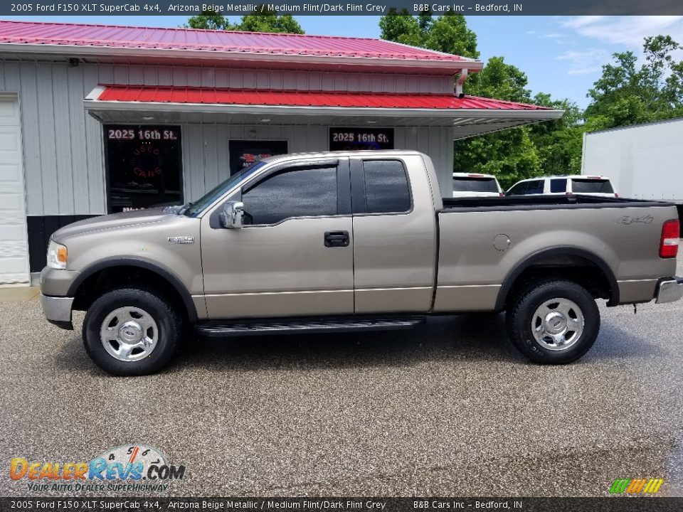 2005 Ford F150 XLT SuperCab 4x4 Arizona Beige Metallic / Medium Flint/Dark Flint Grey Photo #2