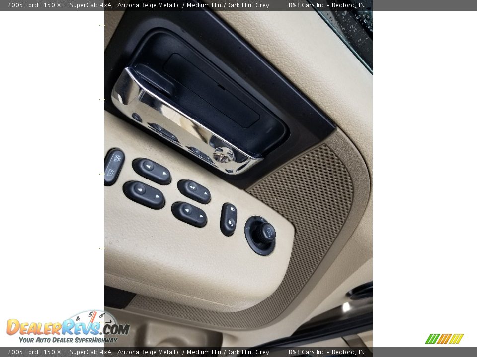 2005 Ford F150 XLT SuperCab 4x4 Arizona Beige Metallic / Medium Flint/Dark Flint Grey Photo #14