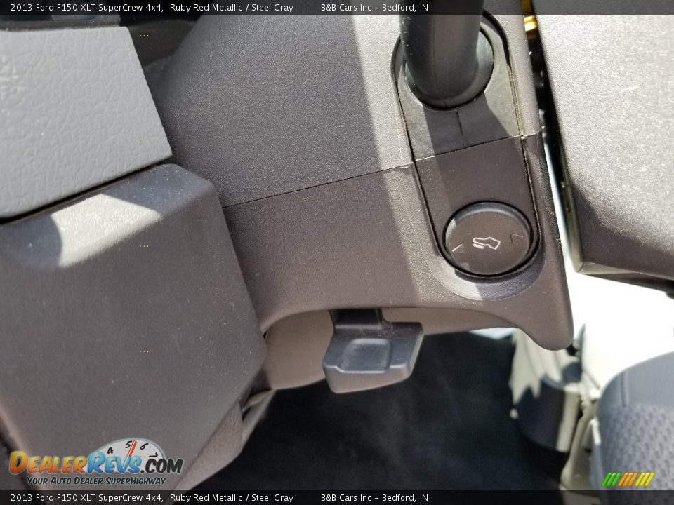 2013 Ford F150 XLT SuperCrew 4x4 Ruby Red Metallic / Steel Gray Photo #19