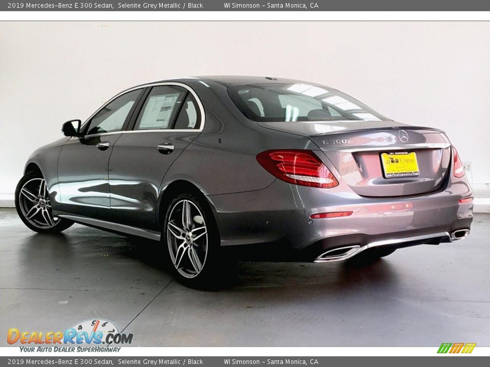 2019 Mercedes-Benz E 300 Sedan Selenite Grey Metallic / Black Photo #2