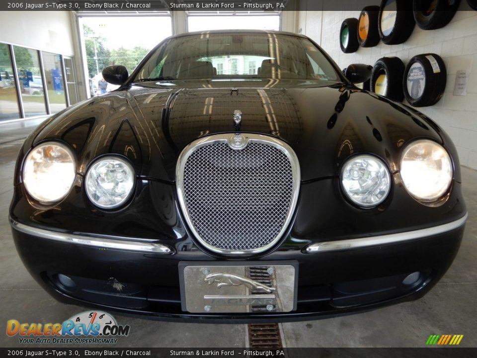 2006 Jaguar S-Type 3.0 Ebony Black / Charcoal Photo #11