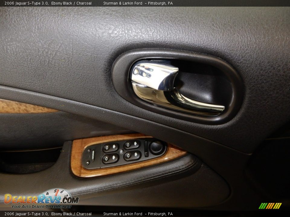 2006 Jaguar S-Type 3.0 Ebony Black / Charcoal Photo #18
