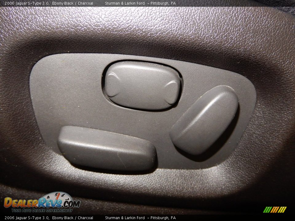 2006 Jaguar S-Type 3.0 Ebony Black / Charcoal Photo #20