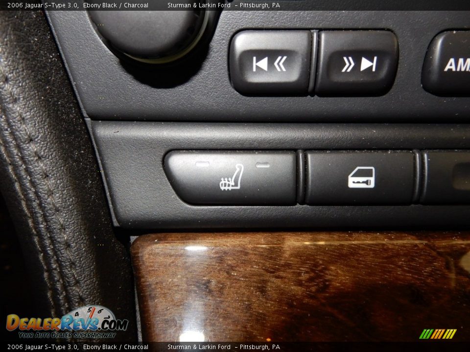 2006 Jaguar S-Type 3.0 Ebony Black / Charcoal Photo #22