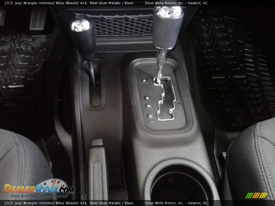 2015 Jeep Wrangler Unlimited Willys Wheeler 4x4 Billet Silver Metallic / Black Photo #22