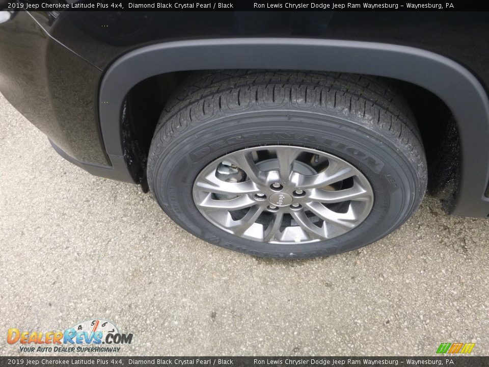 2019 Jeep Cherokee Latitude Plus 4x4 Diamond Black Crystal Pearl / Black Photo #2