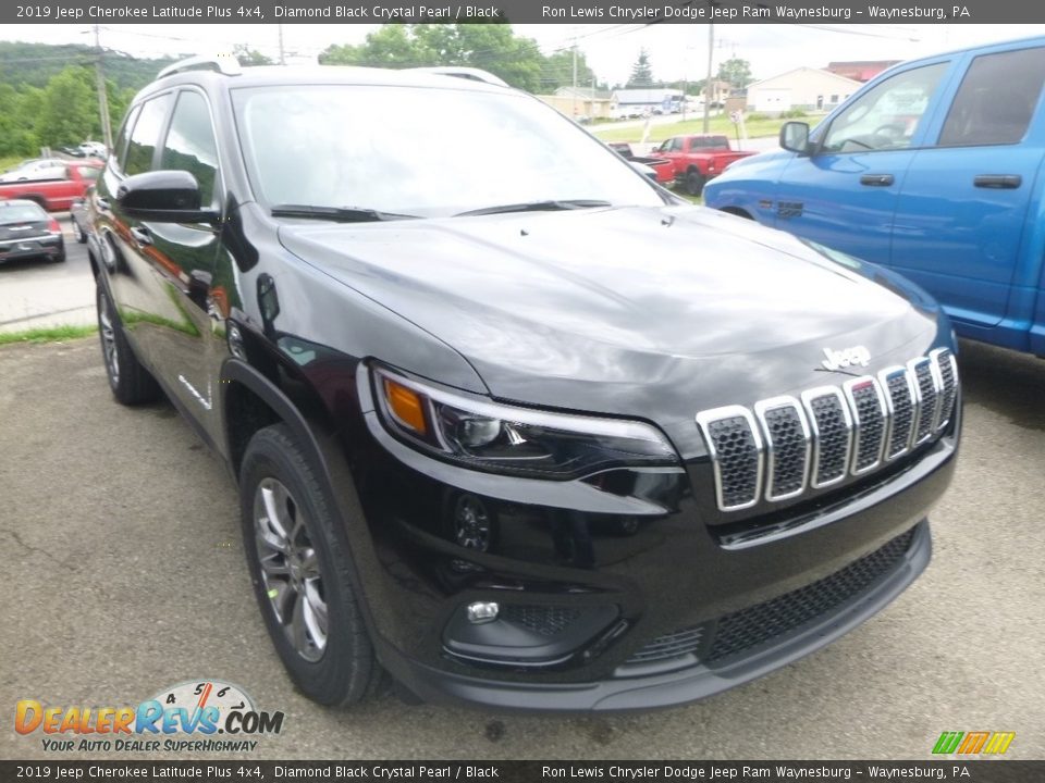 2019 Jeep Cherokee Latitude Plus 4x4 Diamond Black Crystal Pearl / Black Photo #6
