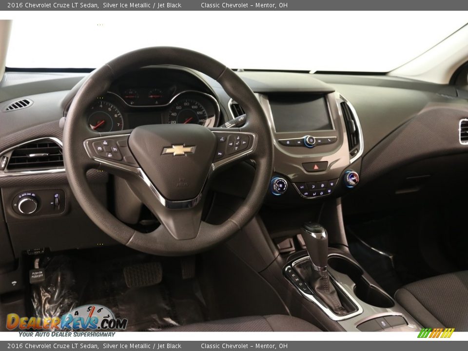 2016 Chevrolet Cruze LT Sedan Silver Ice Metallic / Jet Black Photo #6