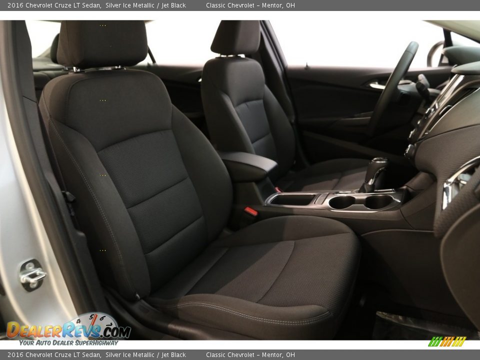 2016 Chevrolet Cruze LT Sedan Silver Ice Metallic / Jet Black Photo #15