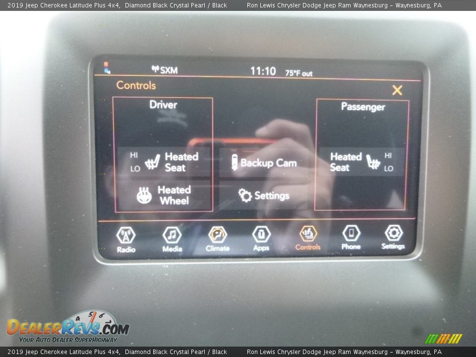 2019 Jeep Cherokee Latitude Plus 4x4 Diamond Black Crystal Pearl / Black Photo #20