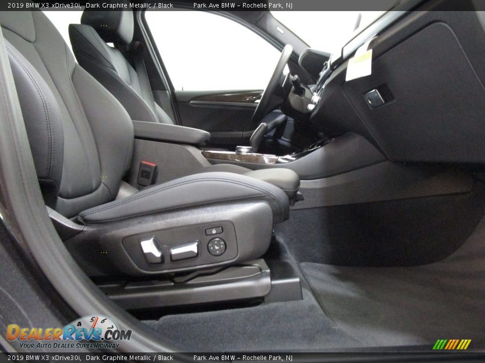 2019 BMW X3 xDrive30i Dark Graphite Metallic / Black Photo #16
