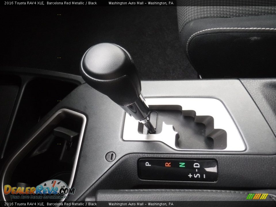 2016 Toyota RAV4 XLE Barcelona Red Metallic / Black Photo #15