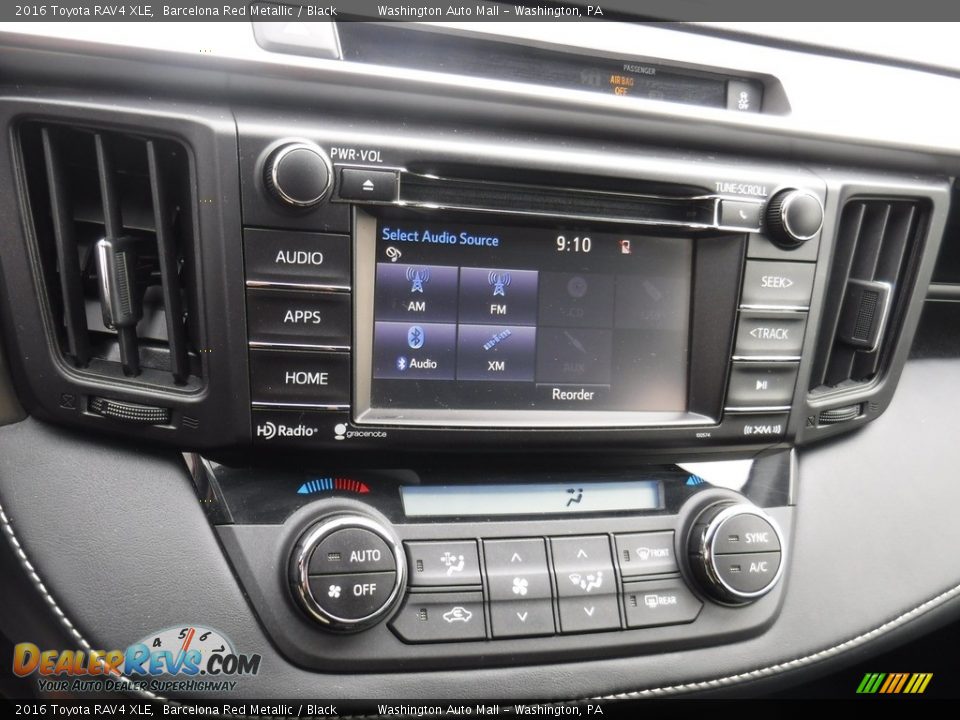 2016 Toyota RAV4 XLE Barcelona Red Metallic / Black Photo #17