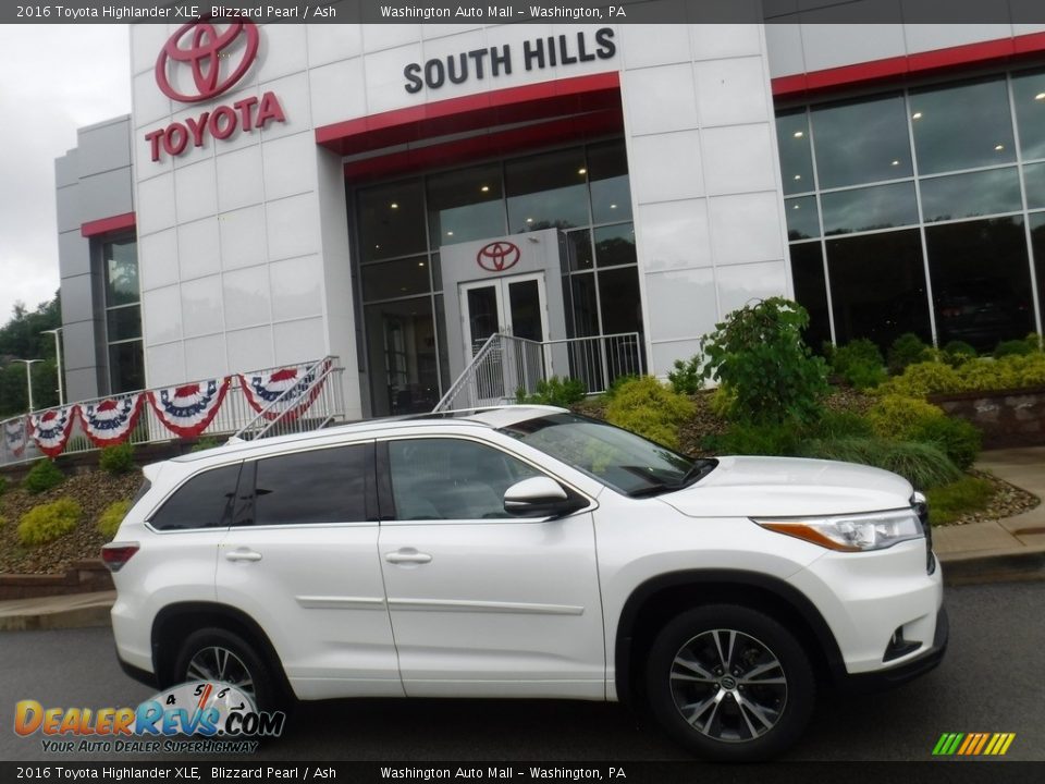 2016 Toyota Highlander XLE Blizzard Pearl / Ash Photo #2