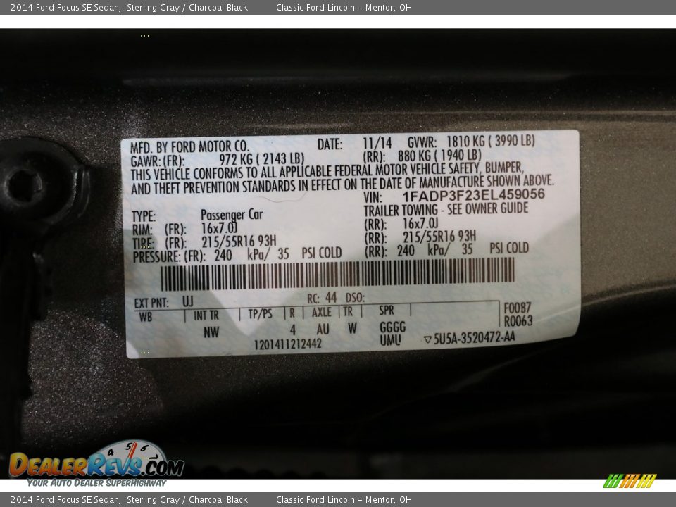 2014 Ford Focus SE Sedan Sterling Gray / Charcoal Black Photo #19