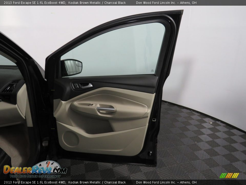 2013 Ford Escape SE 1.6L EcoBoost 4WD Kodiak Brown Metallic / Charcoal Black Photo #29
