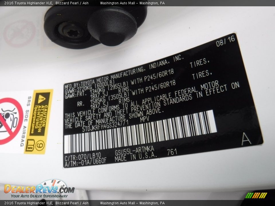 2016 Toyota Highlander XLE Blizzard Pearl / Ash Photo #29