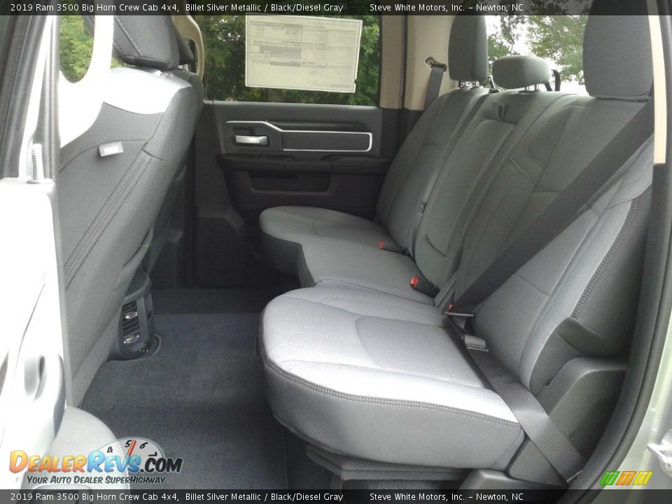 2019 Ram 3500 Big Horn Crew Cab 4x4 Billet Silver Metallic / Black/Diesel Gray Photo #11