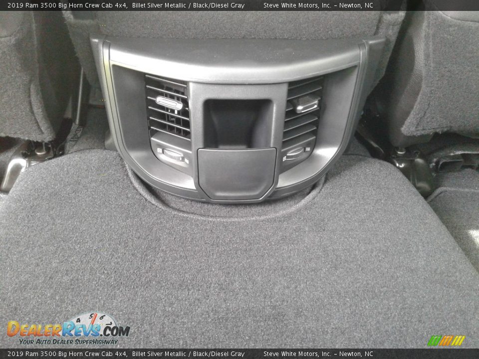 2019 Ram 3500 Big Horn Crew Cab 4x4 Billet Silver Metallic / Black/Diesel Gray Photo #12