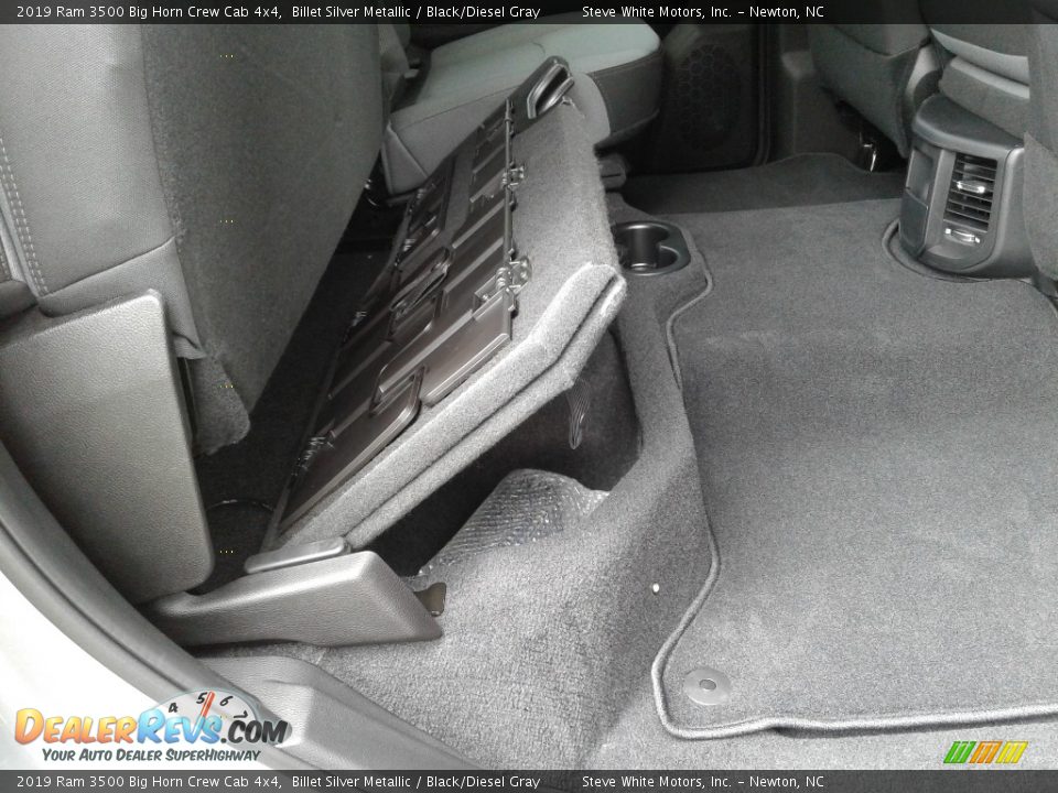 2019 Ram 3500 Big Horn Crew Cab 4x4 Billet Silver Metallic / Black/Diesel Gray Photo #14
