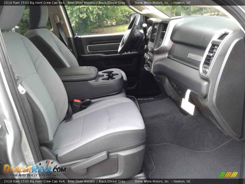 2019 Ram 3500 Big Horn Crew Cab 4x4 Billet Silver Metallic / Black/Diesel Gray Photo #16