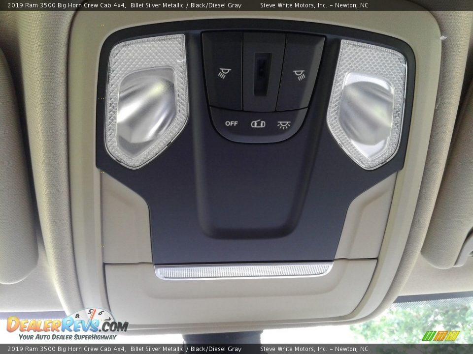 2019 Ram 3500 Big Horn Crew Cab 4x4 Billet Silver Metallic / Black/Diesel Gray Photo #30