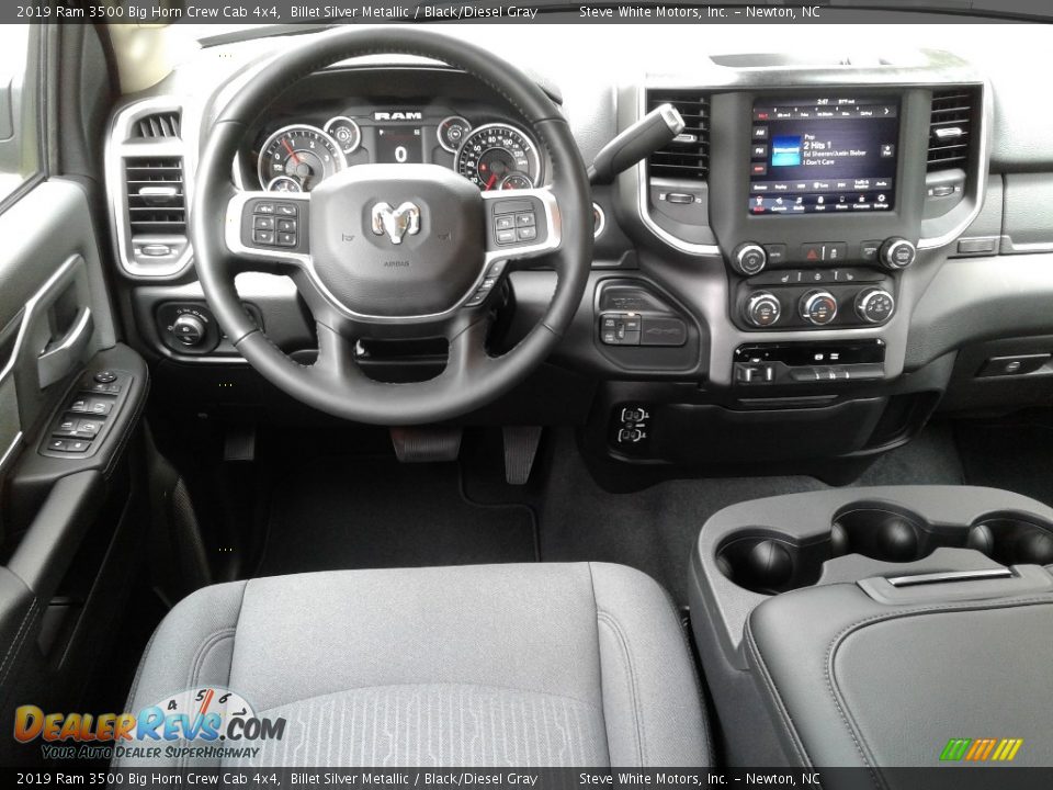2019 Ram 3500 Big Horn Crew Cab 4x4 Billet Silver Metallic / Black/Diesel Gray Photo #31