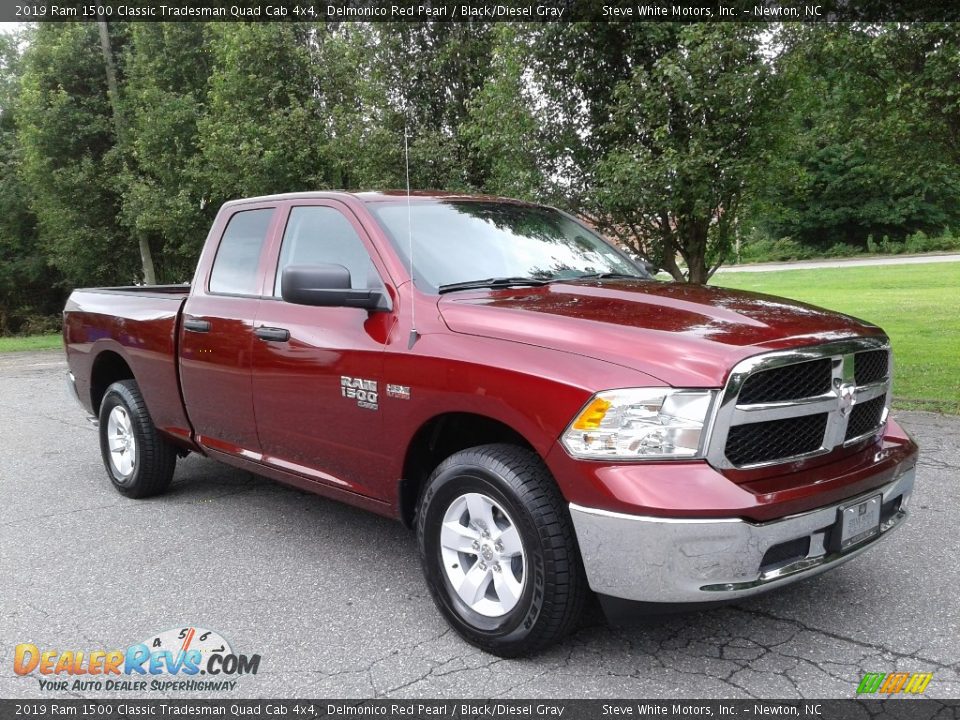 Front 3/4 View of 2019 Ram 1500 Classic Tradesman Quad Cab 4x4 Photo #4