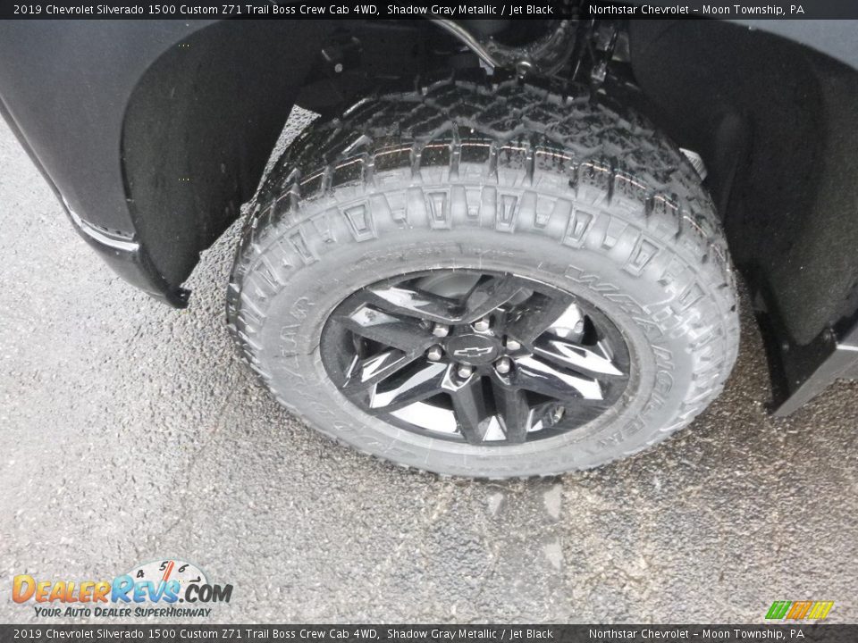 2019 Chevrolet Silverado 1500 Custom Z71 Trail Boss Crew Cab 4WD Shadow Gray Metallic / Jet Black Photo #2