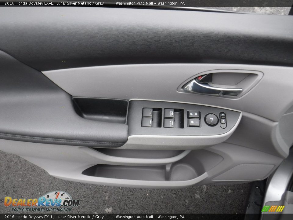 2016 Honda Odyssey EX-L Lunar Silver Metallic / Gray Photo #12