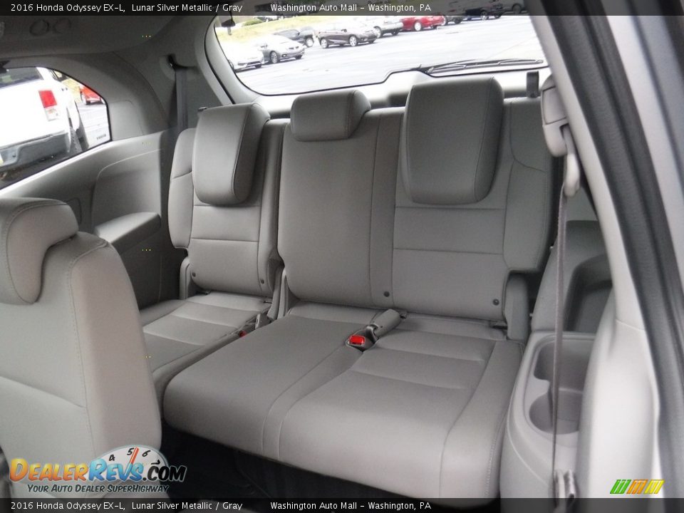2016 Honda Odyssey EX-L Lunar Silver Metallic / Gray Photo #26