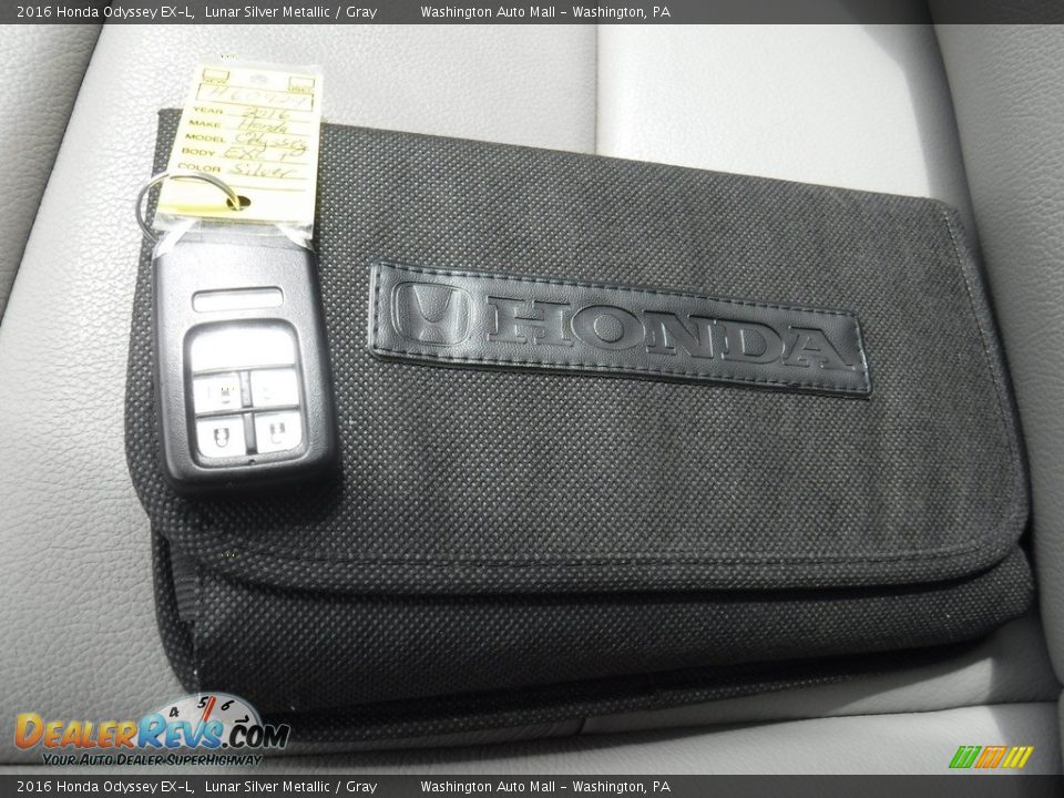 2016 Honda Odyssey EX-L Lunar Silver Metallic / Gray Photo #29