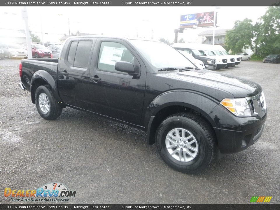 2019 Nissan Frontier SV Crew Cab 4x4 Midnight Black / Steel Photo #1