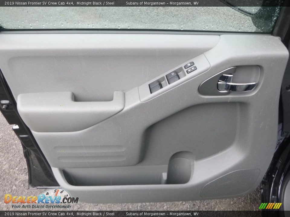 2019 Nissan Frontier SV Crew Cab 4x4 Midnight Black / Steel Photo #15
