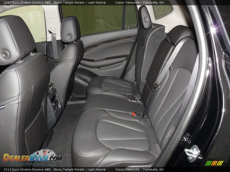 2019 Buick Envision Essence AWD Ebony Twilight Metallic / Light Neutral Photo #7