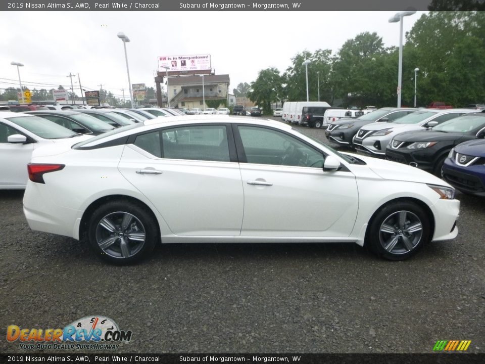 2019 Nissan Altima SL AWD Pearl White / Charcoal Photo #3