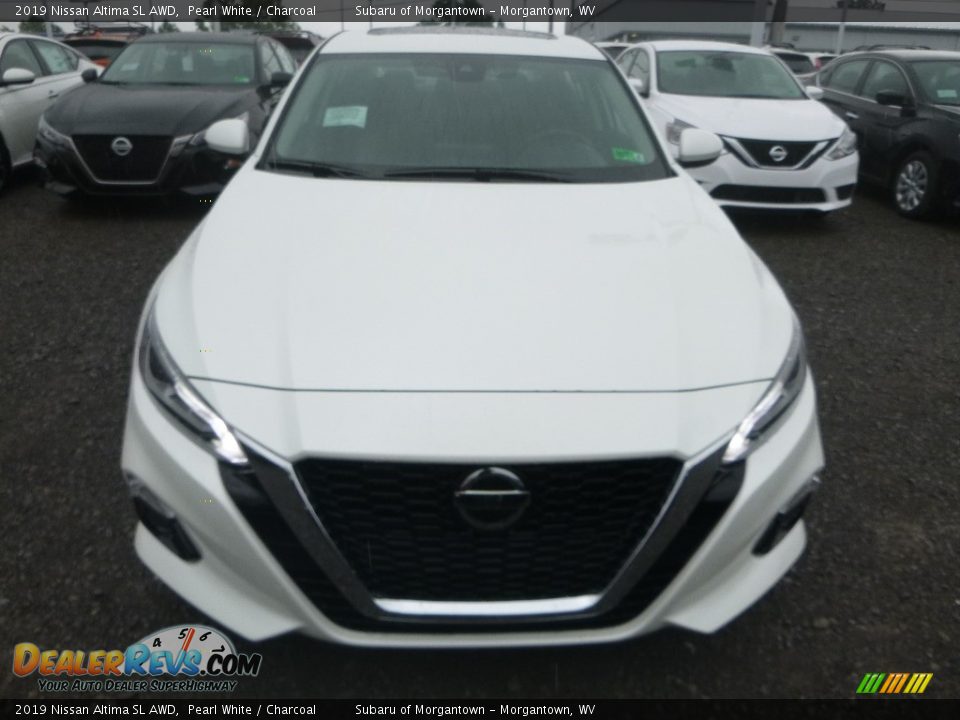 2019 Nissan Altima SL AWD Pearl White / Charcoal Photo #9
