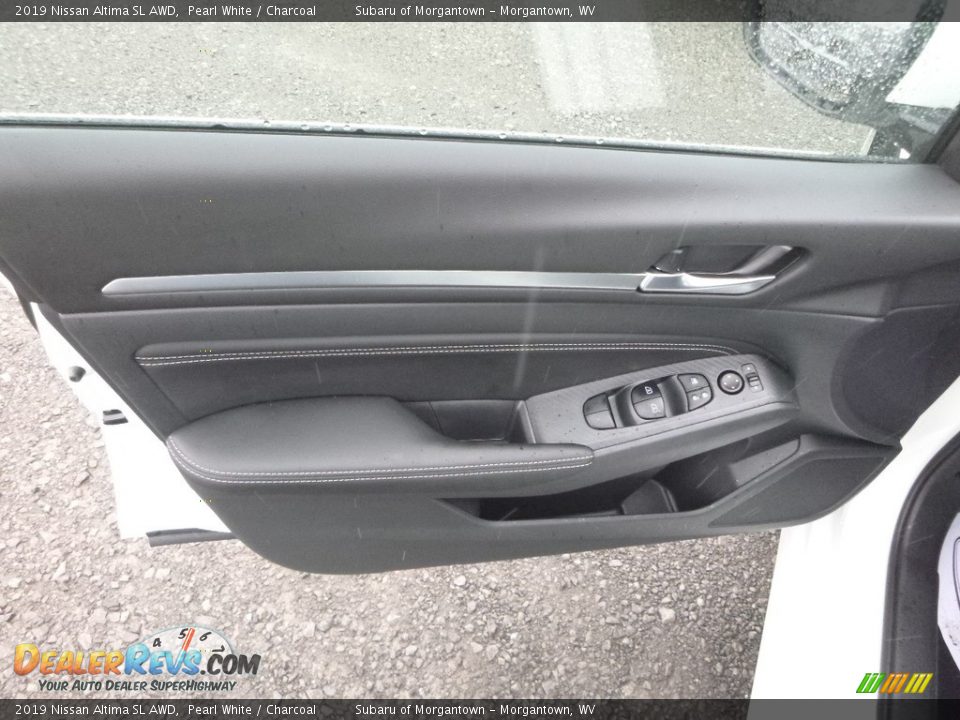 2019 Nissan Altima SL AWD Pearl White / Charcoal Photo #14