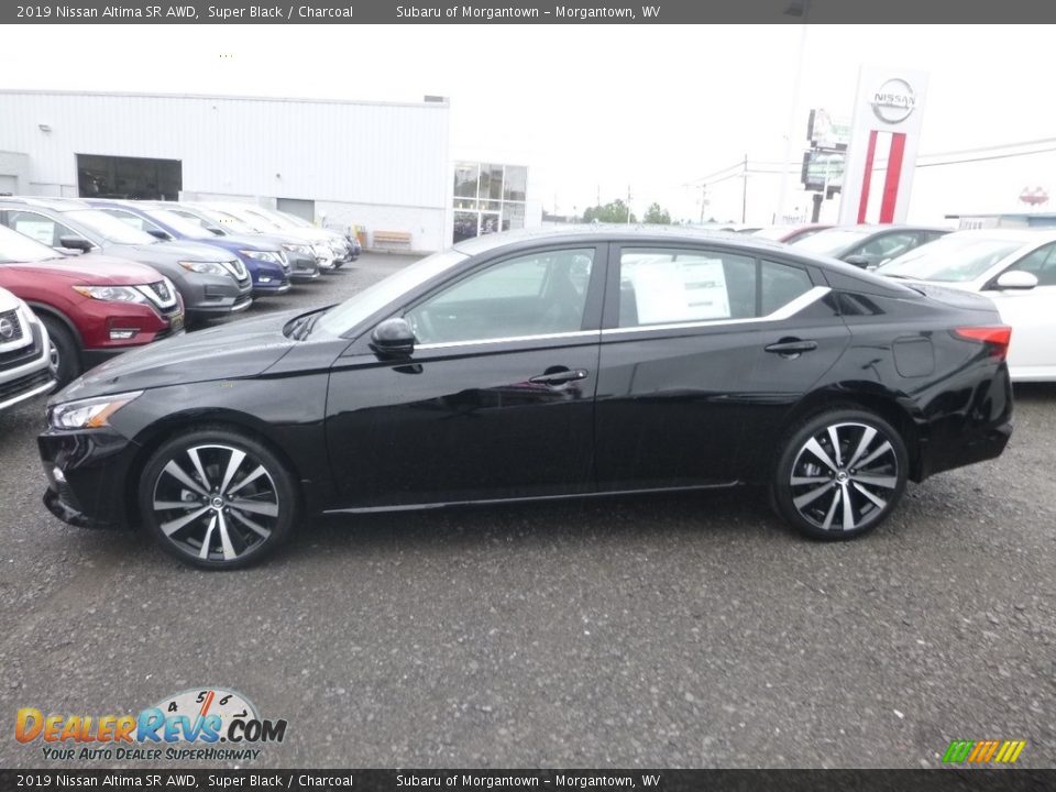 2019 Nissan Altima SR AWD Super Black / Charcoal Photo #7