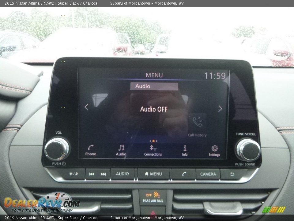2019 Nissan Altima SR AWD Super Black / Charcoal Photo #17