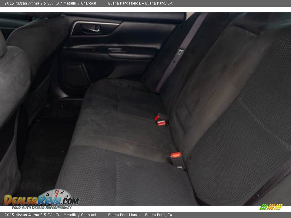 2015 Nissan Altima 2.5 SV Gun Metallic / Charcoal Photo #4