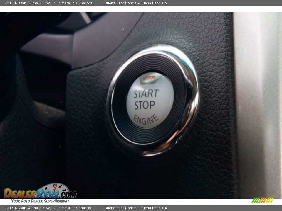 2015 Nissan Altima 2.5 SV Gun Metallic / Charcoal Photo #15