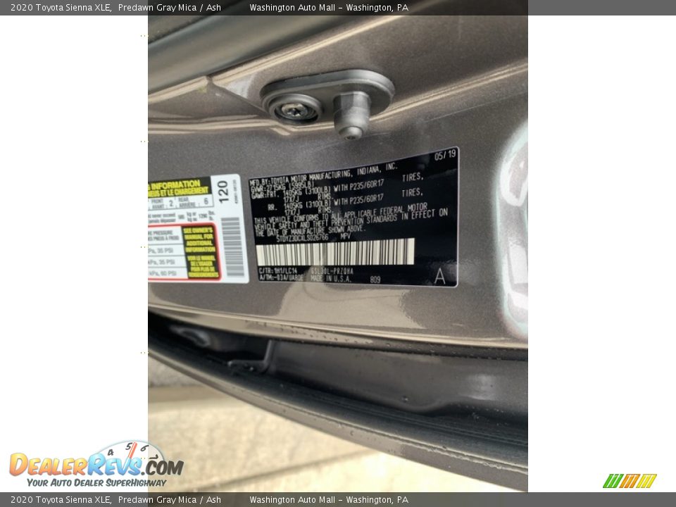 2020 Toyota Sienna XLE Predawn Gray Mica / Ash Photo #14