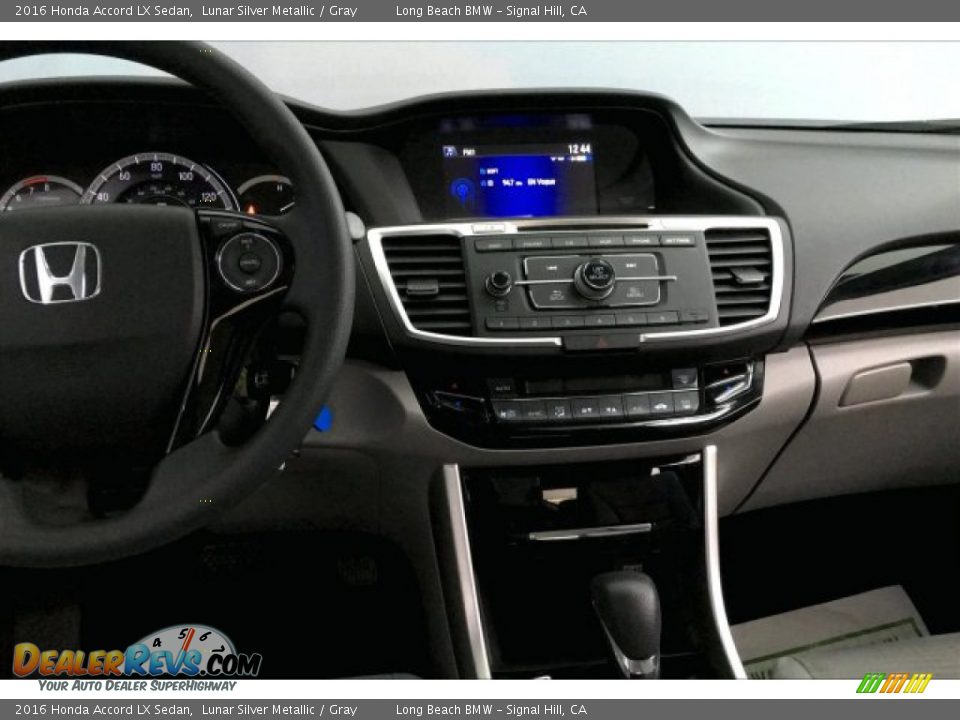 2016 Honda Accord LX Sedan Lunar Silver Metallic / Gray Photo #5
