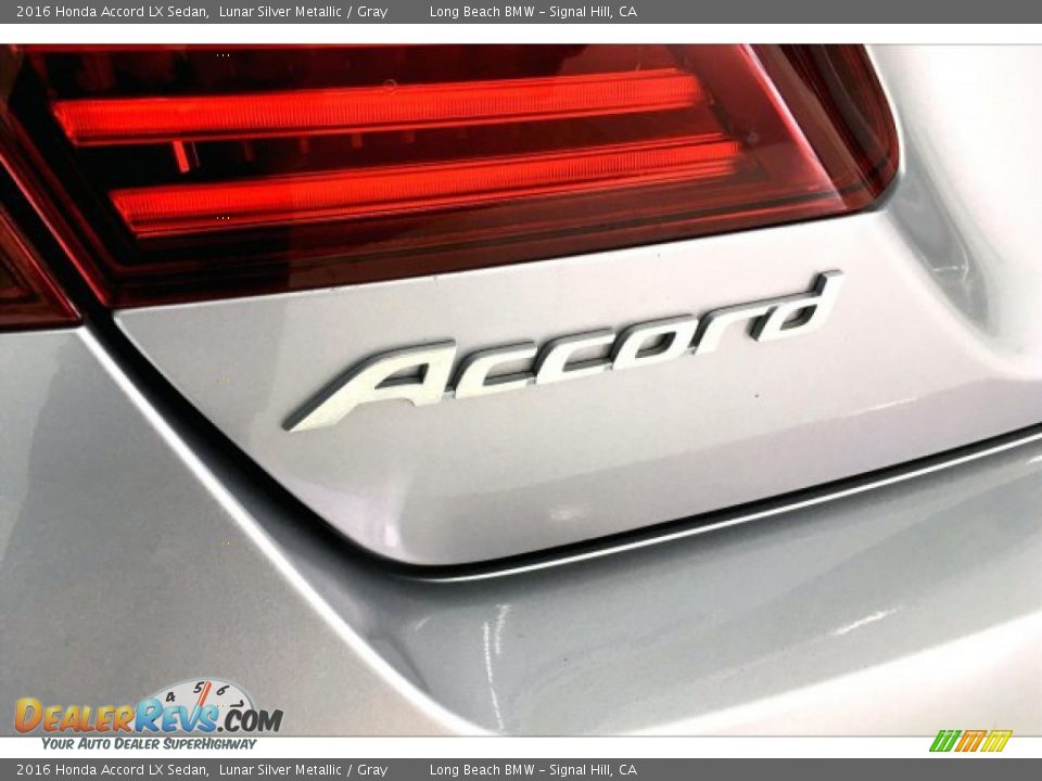 2016 Honda Accord LX Sedan Lunar Silver Metallic / Gray Photo #7