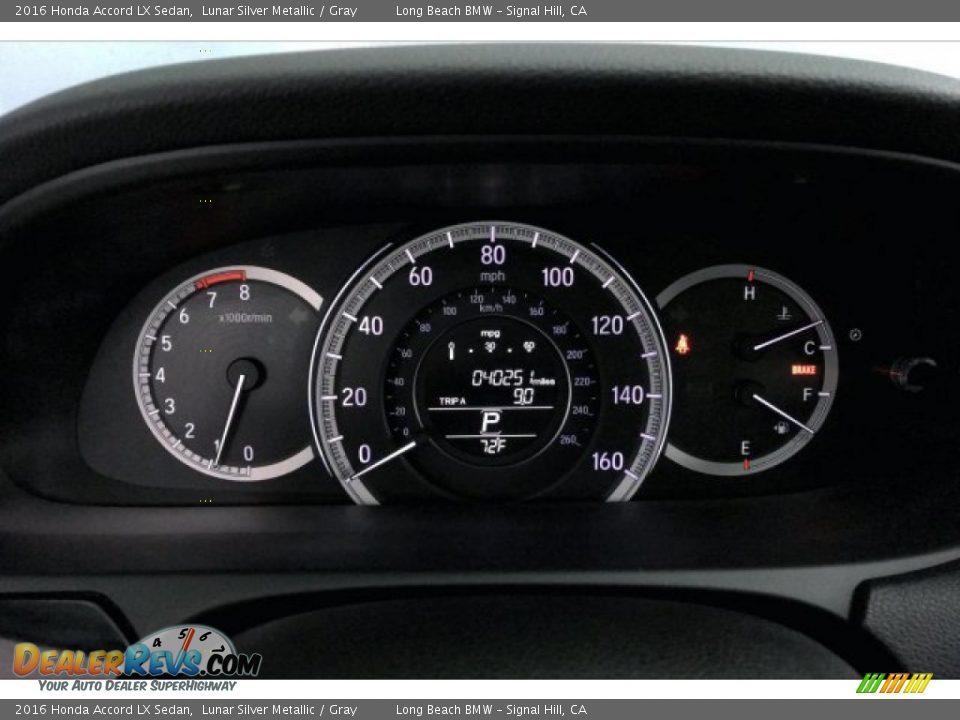 2016 Honda Accord LX Sedan Lunar Silver Metallic / Gray Photo #16