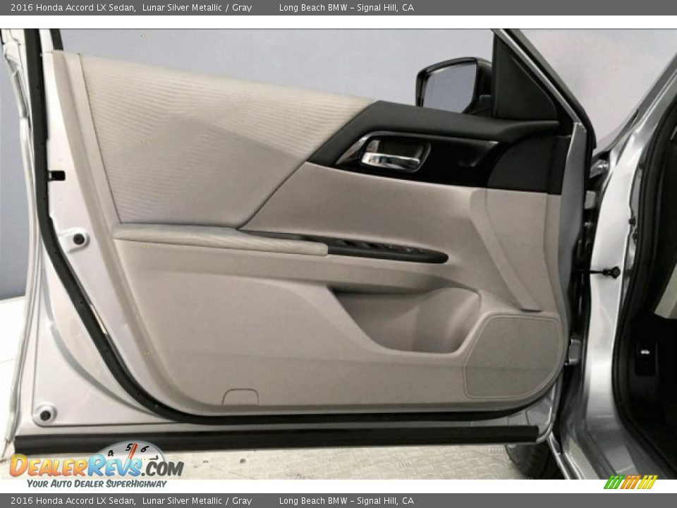 2016 Honda Accord LX Sedan Lunar Silver Metallic / Gray Photo #21
