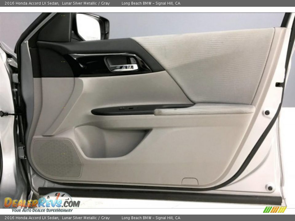2016 Honda Accord LX Sedan Lunar Silver Metallic / Gray Photo #25