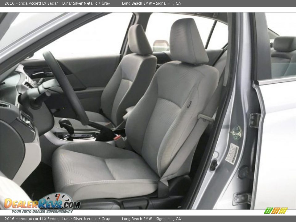 2016 Honda Accord LX Sedan Lunar Silver Metallic / Gray Photo #31