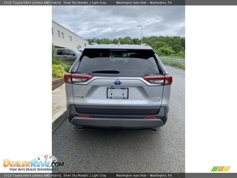 2019 Toyota RAV4 Limited AWD Hybrid Silver Sky Metallic / Light Gray Photo #6